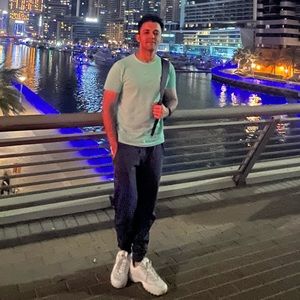 Meet your Posher, Umang